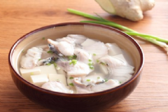 豆腐和哪些食材搭配有營養(yǎng)？豆腐湯的做法有什么？[圖]