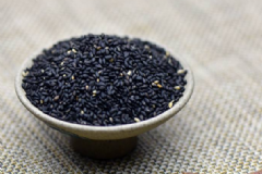 哪些食物最養(yǎng)發(fā)？日常怎么保護(hù)頭發(fā)？[圖]