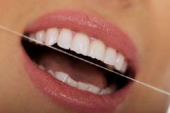 吃西瓜能治療口腔潰瘍嗎？口腔潰瘍患者食用注意項有哪些？[圖]