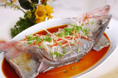 孩子吃魚都有哪些好處？孩子吃魚要注意哪些事項(xiàng)？[圖]