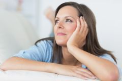 冬季養(yǎng)生保健有哪些誤區(qū)？冬季并不是穿越多越暖和！[多圖]
