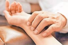 脂肪肝對(duì)人體危害有多大？脂肪肝放任不管危害大？[多圖]
