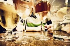 不能喝酒一起喝的西藥有哪些？哪些西藥不能和酒一起服用？[圖]