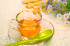 吃蜂蜜要注意哪些禁忌事項(xiàng)？常吃蜂蜜對(duì)身體的好處是什么？[圖]