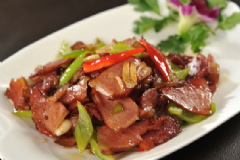 臘肉有什么營養(yǎng)價(jià)值？臘肉有什么功效？[圖]