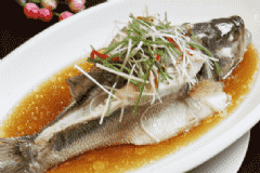 鱸魚有什么營養(yǎng)價值？鱸魚有哪些功效？[圖]