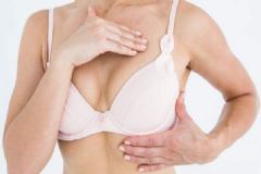 乳房忽然變大一定要注意！可能是乳腺癌[圖]