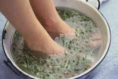 泡腳對腎炎有好處嗎？腎炎用什么泡腳好？[圖]