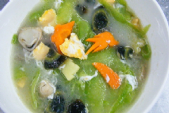 夏季有哪些養(yǎng)生排毒湯？夏季吃哪些食物可以排毒呢？[圖]
