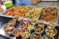 川大食堂擺土豆宴，土豆整個(gè)煮熟最受歡迎，土豆有什么功效作用？[多圖]