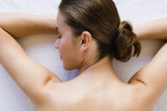 保養(yǎng)乳房應(yīng)該怎么做？保養(yǎng)乳房該吃什么？[圖]