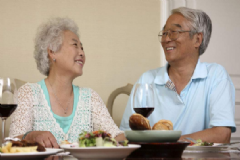 夏季老年人飲食該注意些什么？老年人夏季飲食注意事項(xiàng)[圖]
