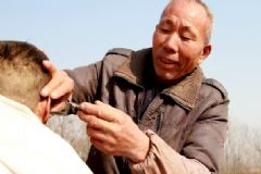 怎么正確清潔耳垢？清潔耳垢的常見做法其實都是錯誤的！[圖]