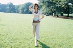 骨質(zhì)疏松為何偏愛(ài)女性？女性怎樣防治骨質(zhì)疏松？[圖]