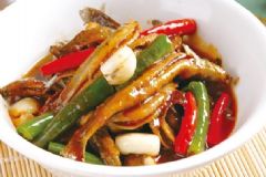 泥鰍的營養(yǎng)功效有哪些？秋季吃泥鰍的好處是什么？[圖]