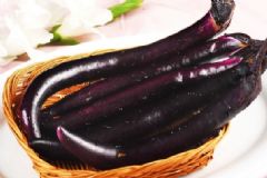 茄子的營養(yǎng)價值有多高？吃茄子的好處是什么？[圖]