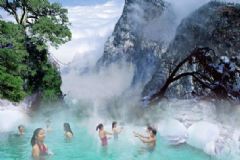 冬季泡溫泉有何好處？冬季泡溫泉需注意什么？[圖]