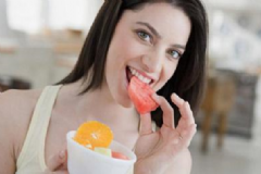 飯后不能做的事情有哪些？飯后做什么事情會對身體造成傷害？[圖]