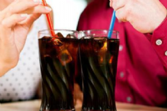 女性不能多喝什么飲料？哪些飲料女性不能多喝？[圖]