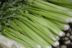 常吃芹菜對(duì)健康有什么好處？吃芹菜有什么需要注意的事項(xiàng)？[圖]