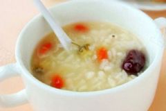 女人必吃的補血食療方有哪些？女人必吃的補血食療方[圖]