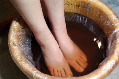 女性冬天泡腳養(yǎng)生的7個(gè)注意事項(xiàng)[圖]