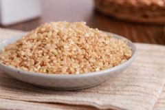 便秘適合吃的食物有哪些？哪些食物能夠防治便秘？[圖]