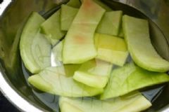 西瓜皮的功效作用是什么？西瓜皮食用注意事項(xiàng)有哪些？[圖]