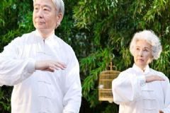 夏季老年人如何養(yǎng)生？夏季老年人養(yǎng)生有哪些法則？[圖]