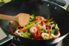 吃什么食物會讓人變丑？吃什么傷害皮膚？[圖]