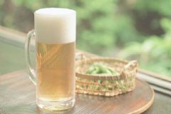 夏季喝啤酒不宜吃什么？夏季飲用啤酒的注意事項(xiàng)有哪些？[圖]