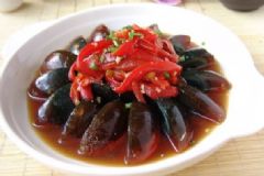 皮蛋的營養(yǎng)價(jià)值高嗎？如何挑選優(yōu)質(zhì)皮蛋？[圖]