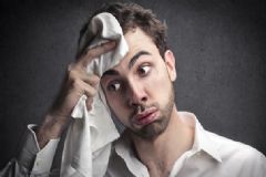 易出汗的男人吃什么好？哪些食物適合易出汗的男人吃？[圖]