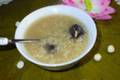 老人高血壓的飲食調(diào)理方法有哪些？老人高血壓飲食如何調(diào)理？[圖]