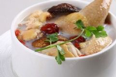 夏季補氣養(yǎng)生喝什么湯好？喝湯和吃飯的順序是什么樣的？[圖]