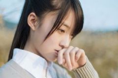 嘴巴里面發(fā)干怎么回事？嘴巴很干喝水就有用嗎？[圖]