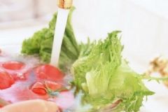 如何洗菜上的農(nóng)藥殘留？怎么洗菜最干凈？[圖]