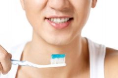 哪些習(xí)慣對(duì)牙齒健康不利？毀牙齒的習(xí)慣有哪些？[圖]