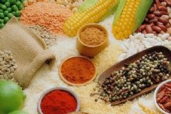 經(jīng)常吃哪些食物能防止脫發(fā)？什么食物對(duì)脫發(fā)有幫助？[圖]