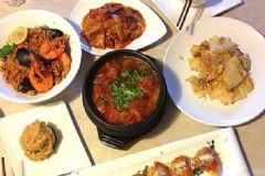 哪些錯(cuò)誤的晚飯吃法？晚飯錯(cuò)誤吃會(huì)引發(fā)身體疾病[圖]