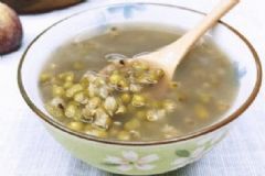 煮爛的綠豆湯解毒作用更強(qiáng)  要喝就喝煮爛的綠豆湯[圖]