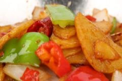 紅燒土豆怎么做好吃？紅燒土豆的做法是什么樣的？[圖]