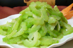 心火旺可以多吃哪些食物？心火旺的人要多吃什么？[圖]