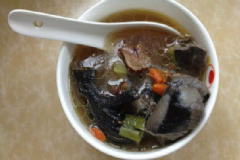 小孩可以喝烏雞湯嗎？小孩喝烏雞湯好嗎？[圖]