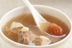 熱湯對(duì)人體健康有哪些危害？我們應(yīng)該如何喝湯才有利于健康？[圖]