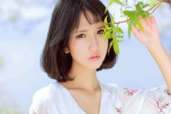 脫發(fā)嚴重應該怎樣治療？脫發(fā)的主要致病原因是由于什么？[多圖]