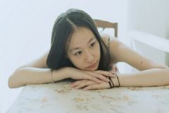 戴隱形眼鏡可以午睡嗎？戴隱形眼鏡睡覺(jué)會(huì)怎么樣？[圖]