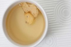 秋季感冒了吃什么好得快？秋季感冒吃什么治療？[圖]