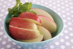 常吃蘋果對(duì)健康有什么好處？常吃蘋果可以預(yù)防中風(fēng)嗎？[圖]