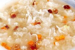 銀耳搭配什么食物能豐胸？銀耳豐胸食譜怎么做？[圖]